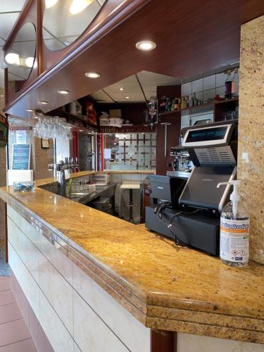 Gallery image of Aero Hotel in Issy-les-Moulineaux