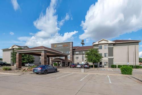 Comfort Suites – Photos 2