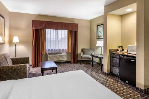 Gallery image of Comfort Suites in Clovis