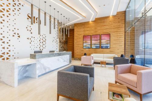 S19 Hotel-Al Jaddaf Metro Station Image