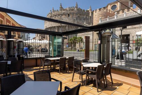 Hostal Restaurante Puerta del Alcázar, Ávila – Precios actualizados 2023