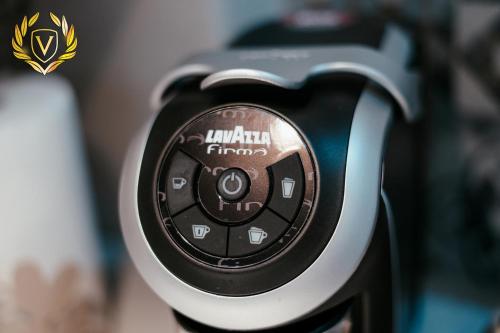 a close up of a hair dryer with a dial at VenuSuite VENOSA - Luxury House, Spa & Relax - in Venosa