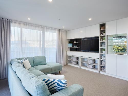 Gallery image of Boardwalk Burleigh Luxury Three Bedroom Apartment in Gold Coast