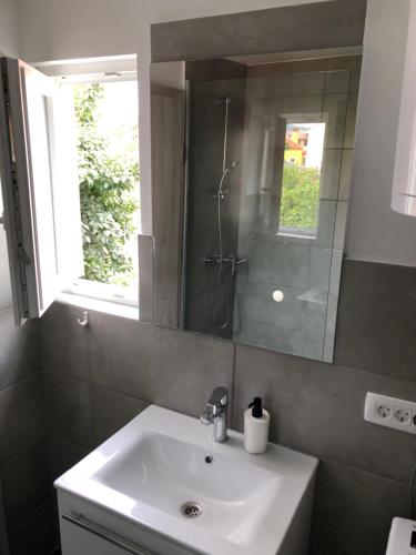 Koupelna v ubytování Apartmaja Eva&Pia