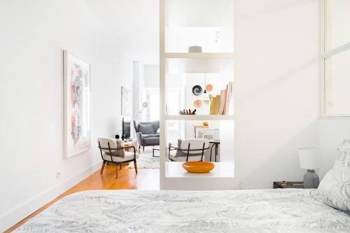 Gallery image of Charming & Modern Flat close to Time Out Market in Lisbon