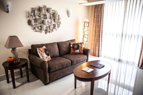 The Mutiny Luxury Suites Hotel Image
