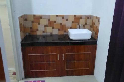 Imagen de la galería de Guesthouse Berlian Batang Syariah near Kampung Kalisalak Park, en Pekalongan