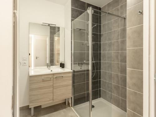 Ванна кімната в Appartement La Plagne-Tarentaise, 3 pièces, 6 personnes - FR-1-351-125
