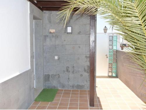 Beautiful and luxurious villa with heated pool and free Wi-Fi in Playa Blanca.