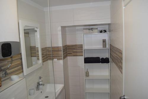 Koupelna v ubytování APARTMENTS SCIRENICA
