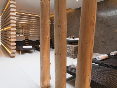 Et badeværelse på Hotel Europeo Alpine Charme & Wellness