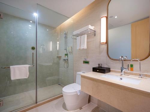 Vienna International Hotel Hangzhou East Railway Station tesisinde bir banyo