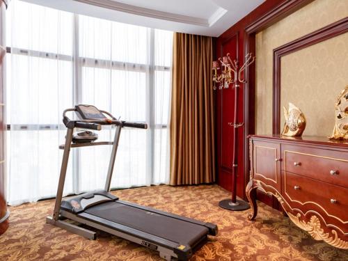 Γυμναστήριο ή/και όργανα γυμναστικής στο Vienna Hotel Shenzhen Songgang Shajiang Road