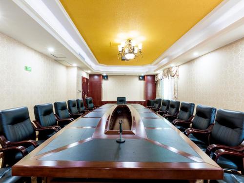 Οι επιχειρηματικές εγκαταστάσεις ή/και οι αίθουσες συνεδριάσεων στο Vienna Hotel Guilin Railway Staion