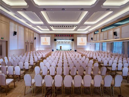 重慶市にあるVienna International Hotel Chong Qing Yu Bei Airportの大部屋