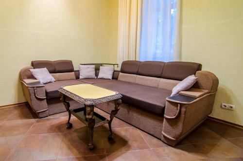 Гостиная зона в Apartment at Malaya Zhytomyrska 5