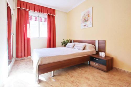 Posteľ alebo postele v izbe v ubytovaní Apartment San Pascual