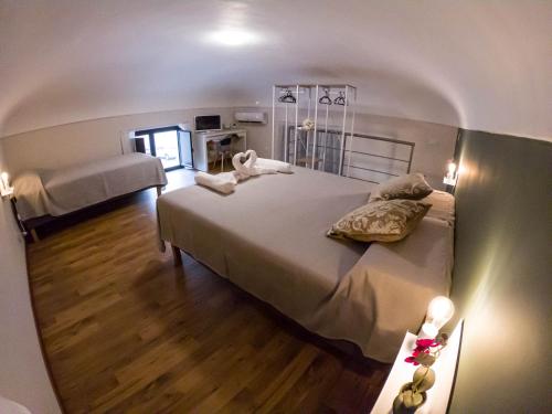 Postel nebo postele na pokoji v ubytování Cherry House