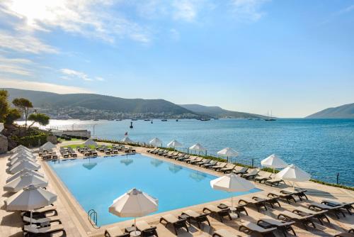 
A view of the pool at La Quinta by Wyndham Bodrum or nearby
