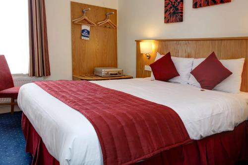 Standard King Room