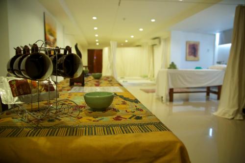Katil atau katil-katil dalam bilik di Silver Naga Hotel