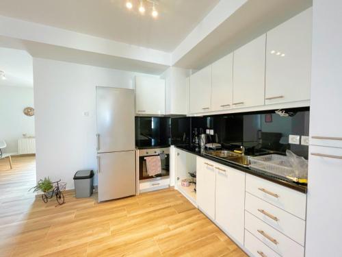 Fotografia z galérie ubytovania WSD Paleo Faliro Stylish 1BD Apt near Marina & Beach v Aténach