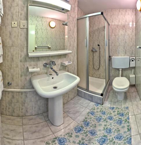Bany a Villa Šoulavy