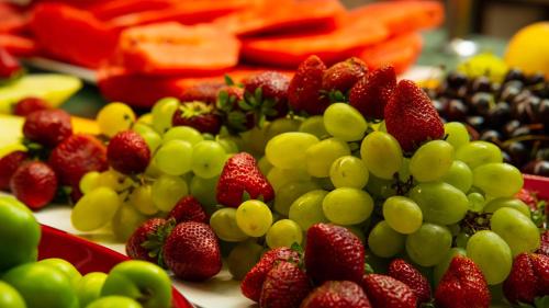 Jídlo v hotelu nebo okolí