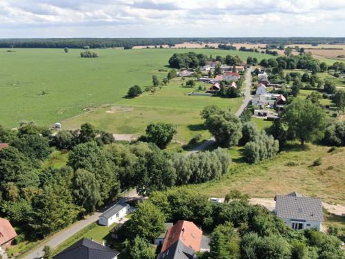an aerial view of a small village with trees and houses at schönes Chalet Tinyhouse in Ostseenähe 13km - sehr ruhige Dorflage in Vogtshagen