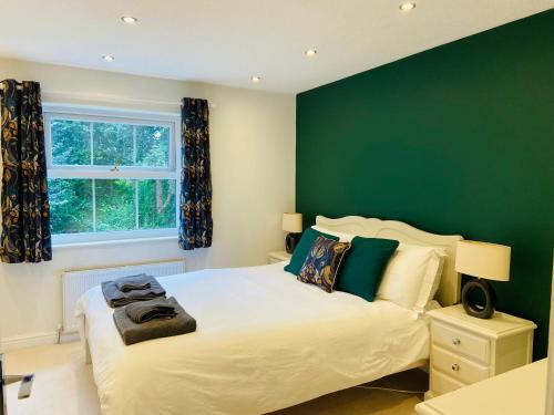 LUXURIOUS 2 Bed House 10 MINUTE WALK FROM YORK STATION, York, Marea Britanie