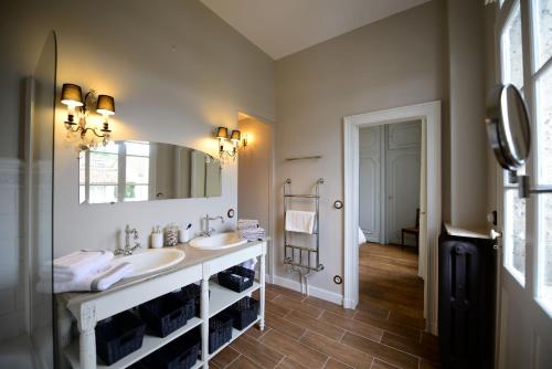 Le Twelve tesisinde bir banyo