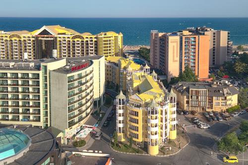 Vue panoramique sur l'établissement Apartments in Victoria Residence