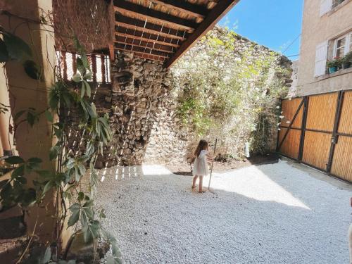 Le Puy şehrindeki Gîte Chez Gabrielle tesisine ait fotoğraf galerisinden bir görsel