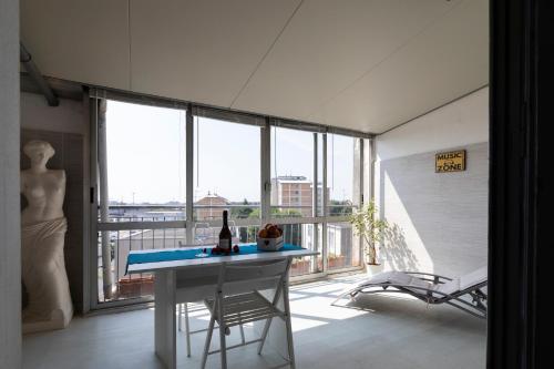 La Veranda - Bright Top Floor apartment with views of the Madonnina