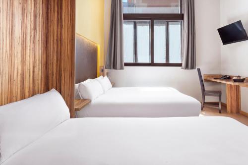 B&B HOTEL Madrid Centro Plaza Mayor photo 43