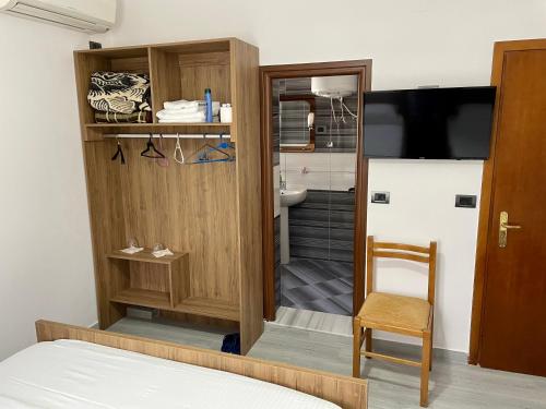 Bunk bed o mga bunk bed sa kuwarto sa Hotel Osumi