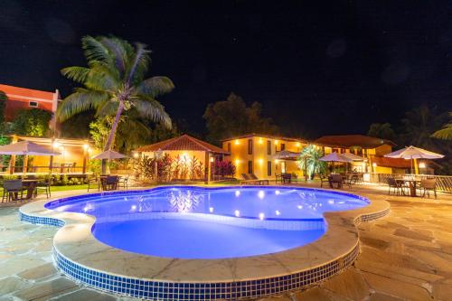 Hotel Pousada Imbassaiの敷地内または近くにあるプール