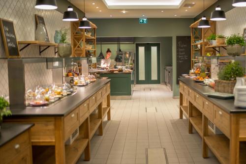 Еда / где поесть недалеко от отеля