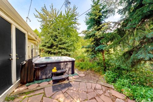 Twin Creeks Cabin – Photos 2