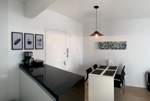 Fotografie z fotogalerie ubytování 505 - Apartamento Lindo, amplo e decorado, mobiliario moderno, cozinha completa com utensílios , Excelente vista da cidade e localização privelegiada no bairro Bigorrilho proxímo de shopping e parques v destinaci Curitiba