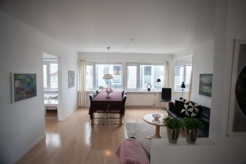 Gallery image of Downtown Tórshavn - Large 3 Bedroom Apartment in Tórshavn