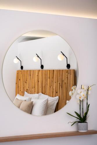 Foto dalla galleria di Modern Dome Homes Of Santorini a Perissa