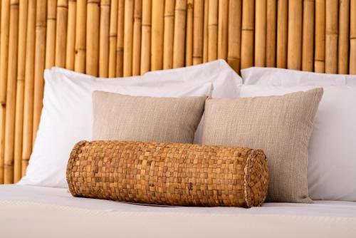 Letto o letti in una camera di Modern Dome Homes Of Santorini