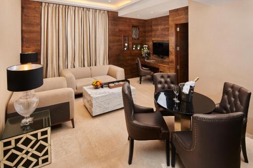 Goldfinch Hotel Mumbai – Photos 2