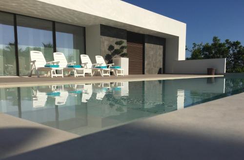 Very beautiful modern 2-Bed Apartment in Javea
