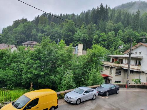 Nespecifikovaný výhled na hory nebo výhled na hory při pohledu z apartmánu