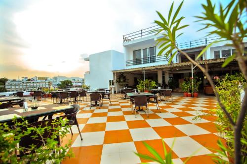 Restoran atau tempat lain untuk makan di Hotel Devraj Niwas on Lake Pichola