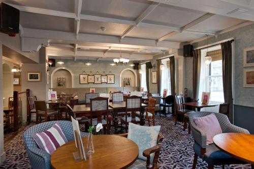 Ruang duduk di The Goddard Arms