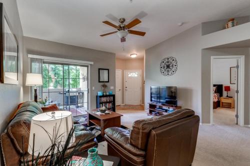 Southern #2055 condo