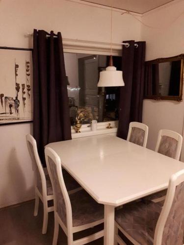 ภาพในคลังภาพของ Hage Rooms ในทรอมโซ